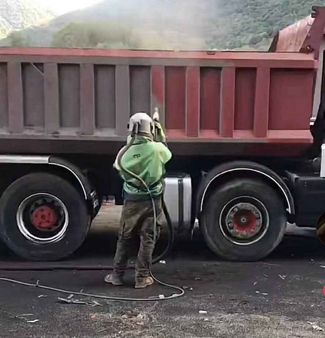 6403921f 895e 4dea bdde f62ad495b259